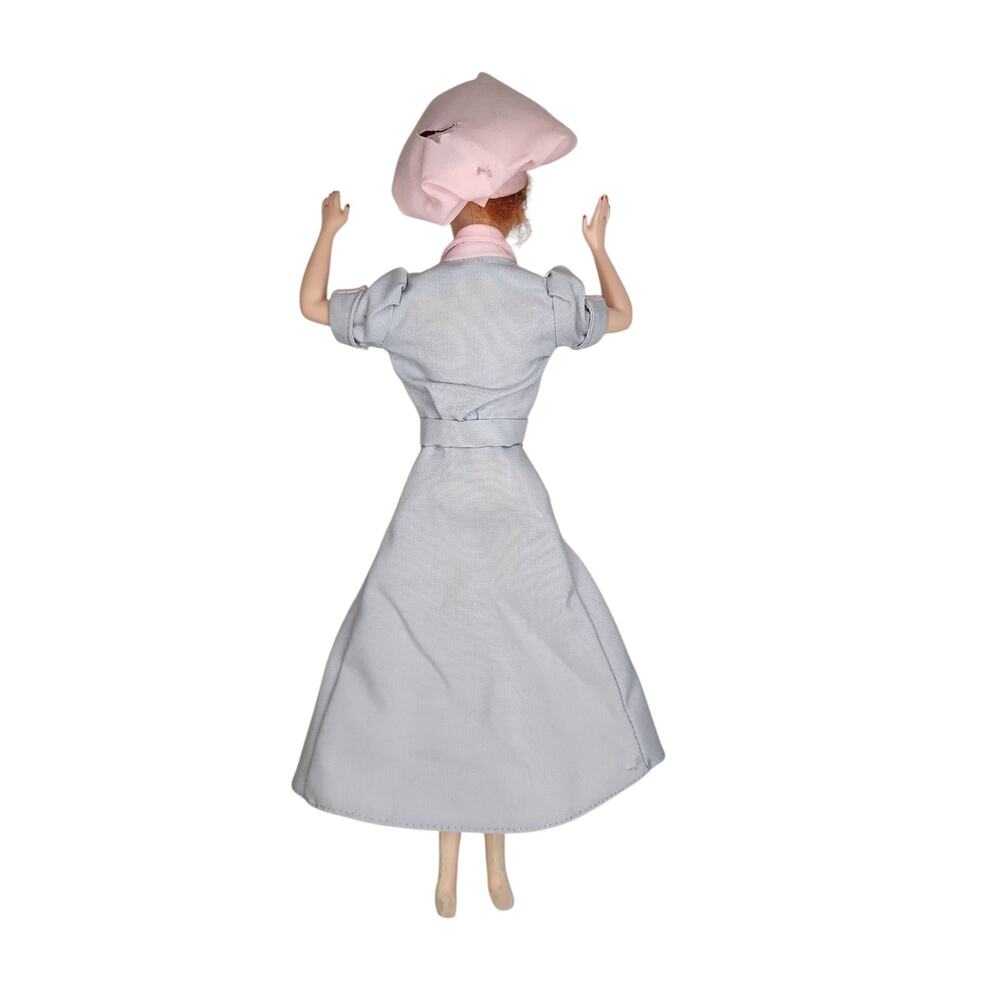 I Love Lucy Barbie Doll "Job Switching" Episode 39 candy factory Mattel - Picture 3 of 7